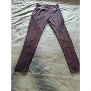 Lady Polo Black Womans Active Leggings. Size Medium. Shear leg. Workout.